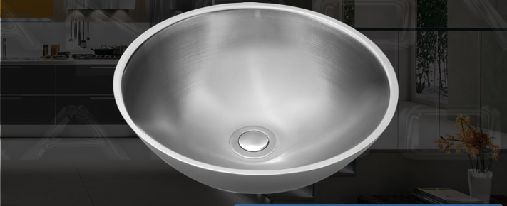 LISV15 Linea Imperiale sinks and faucets